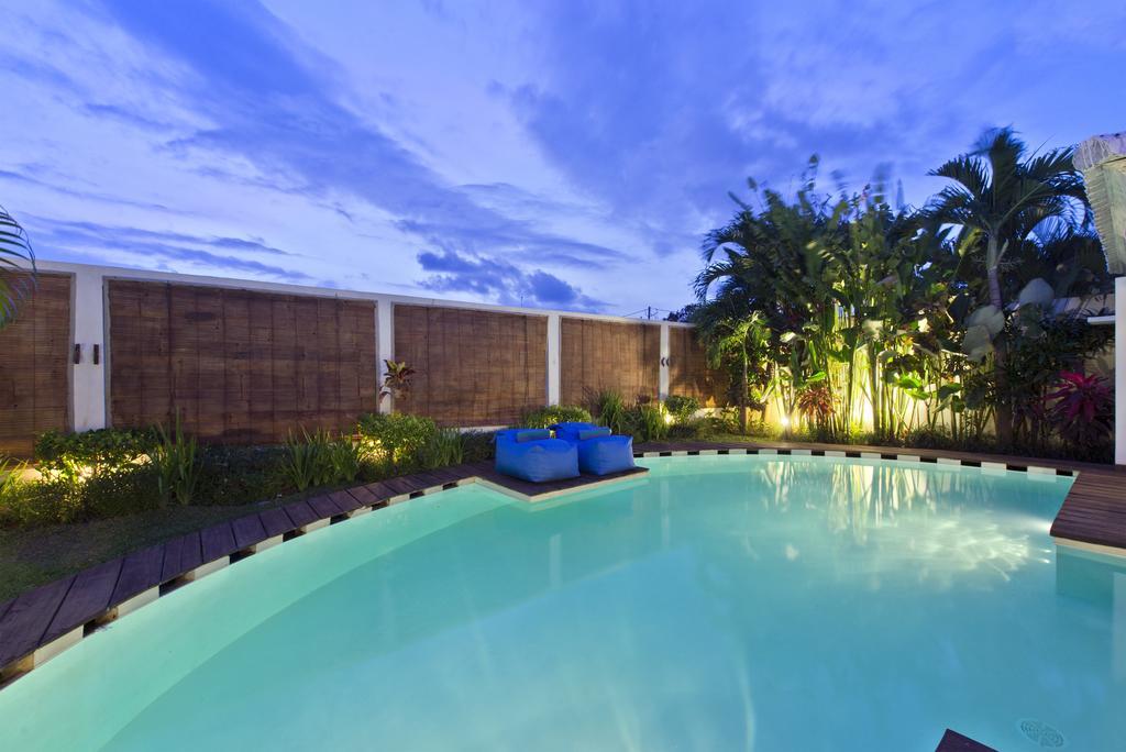 Villa Laksmana Hideaway 2 - Surrounded By Water- 2Bd Villa With Fantastic Pool! Семиньяк Экстерьер фото