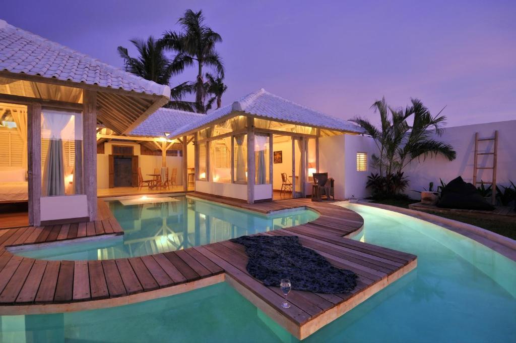 Villa Laksmana Hideaway 2 - Surrounded By Water- 2Bd Villa With Fantastic Pool! Семиньяк Экстерьер фото