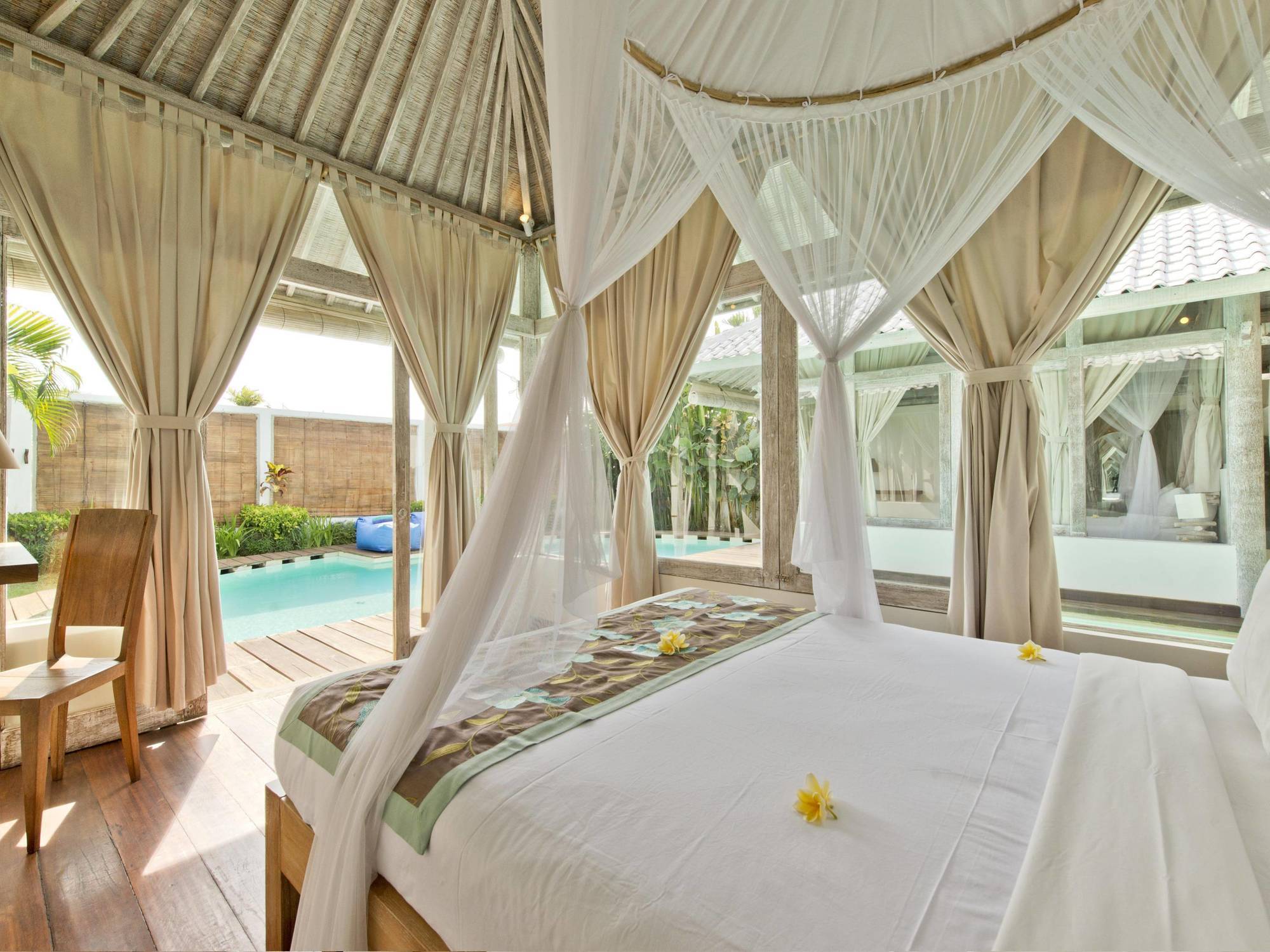 Villa Laksmana Hideaway 2 - Surrounded By Water- 2Bd Villa With Fantastic Pool! Семиньяк Экстерьер фото